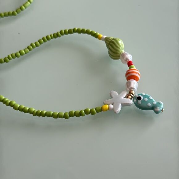 Colorful Beaded Necklace A1434 - Picture 3 of 3